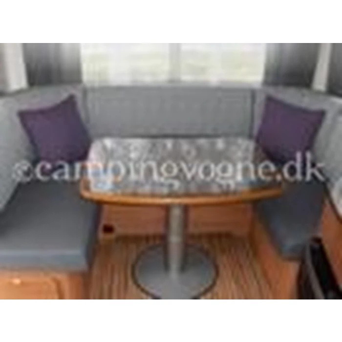 Adria Adora 472 LU 2014-model